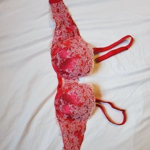 Victoria's secret bra